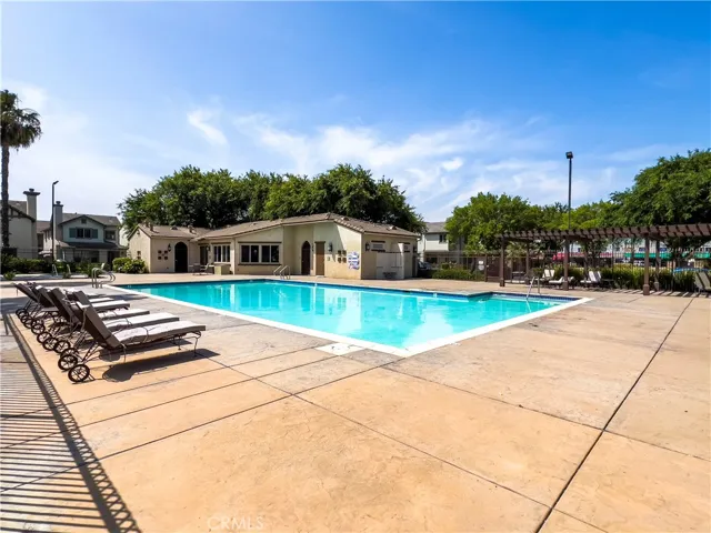 425 Merced Court, Corona, California 92878