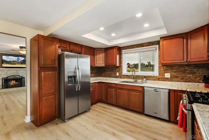 153 Terrace Dr, Vista, California 92084
