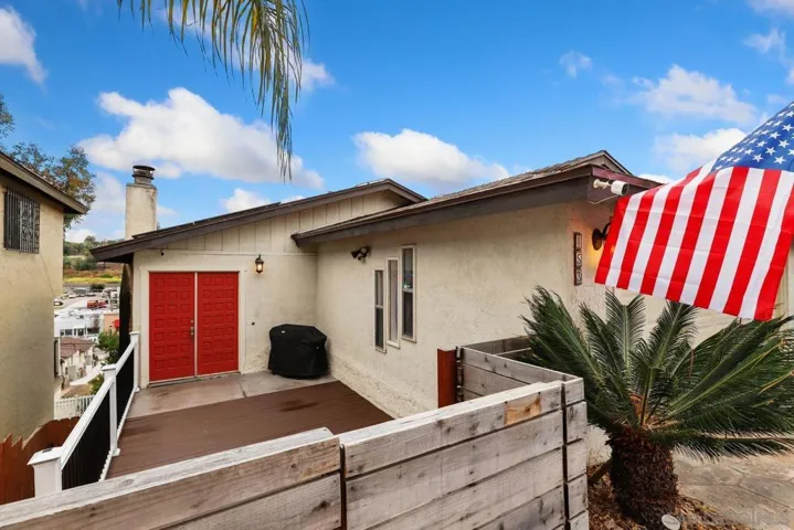 153 Terrace Dr, Vista, California 92084