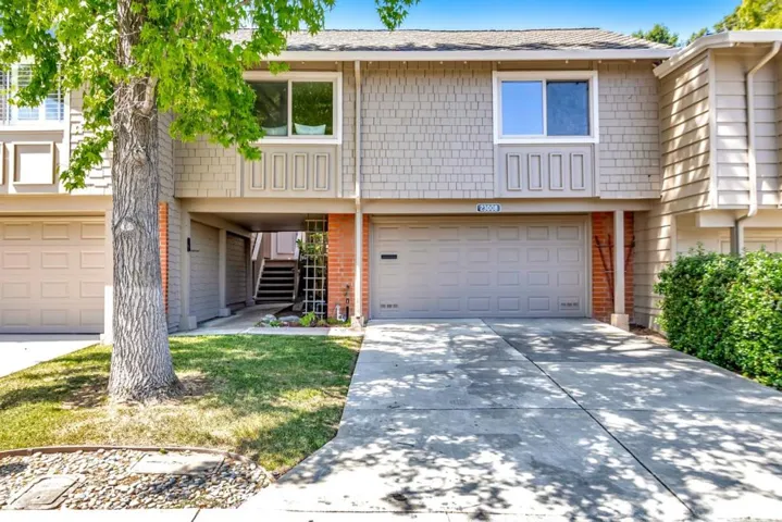 23008 Cricket Hill Road, Cupertino, California 95014