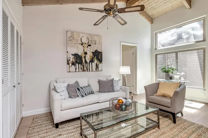 23008 Cricket Hill Road, Cupertino, California 95014