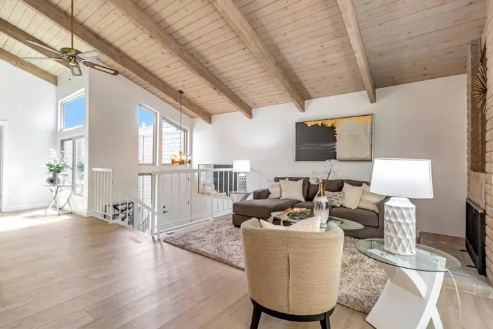 23008 Cricket Hill Road, Cupertino, California 95014