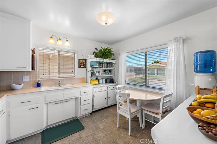216 Avenida Lobeiro, San Clemente, California 92672