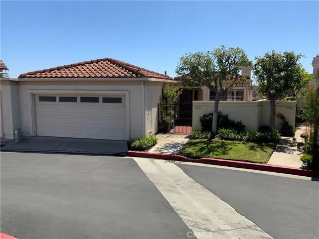 27772 Deya, Mission Viejo
