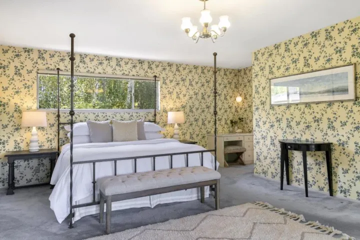 2047 Byron Street, Palo Alto, California 94301