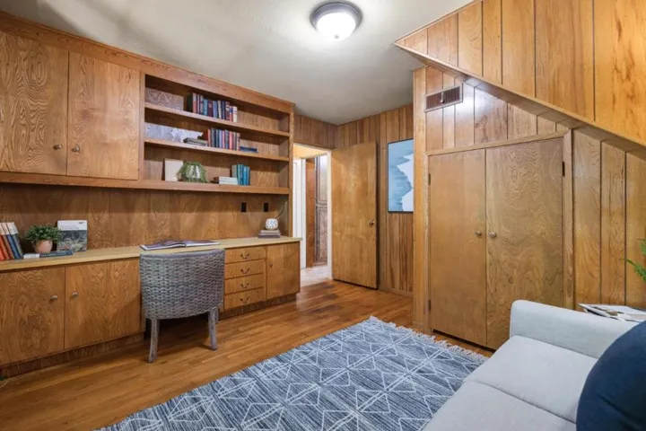 2047 Byron Street, Palo Alto, California 94301