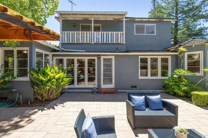 2047 Byron Street, Palo Alto, California 94301