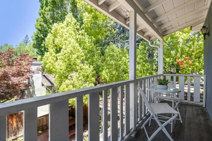 2047 Byron Street, Palo Alto, California 94301