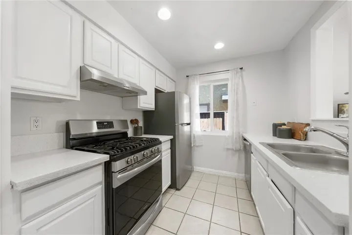 3611 Raven Drive, Lake Elsinore, California 92530