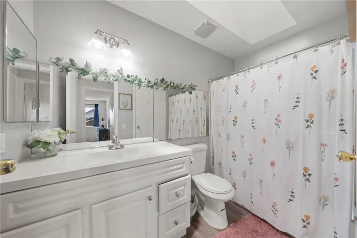 3611 Raven Drive, Lake Elsinore, California 92530