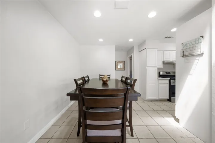 3611 Raven Drive, Lake Elsinore, California 92530