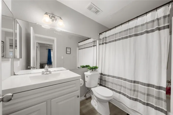 3611 Raven Drive, Lake Elsinore, California 92530