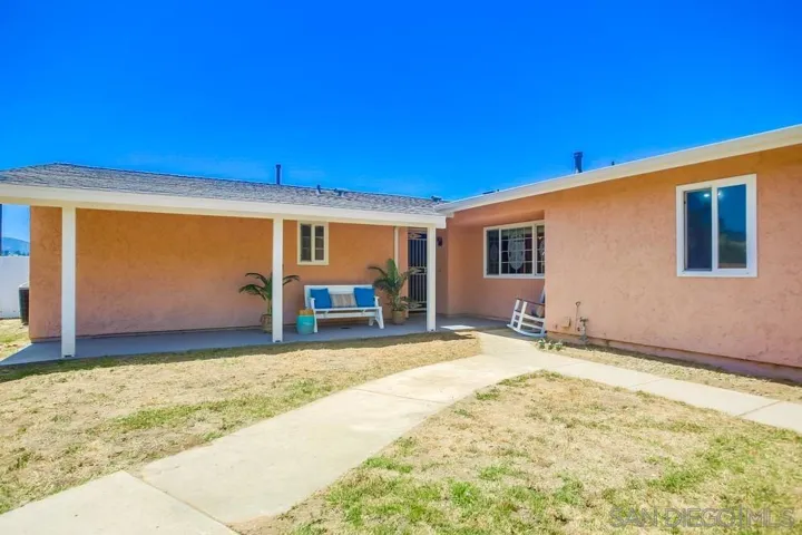 13151 Casa Grande, Lakeside, California 92040