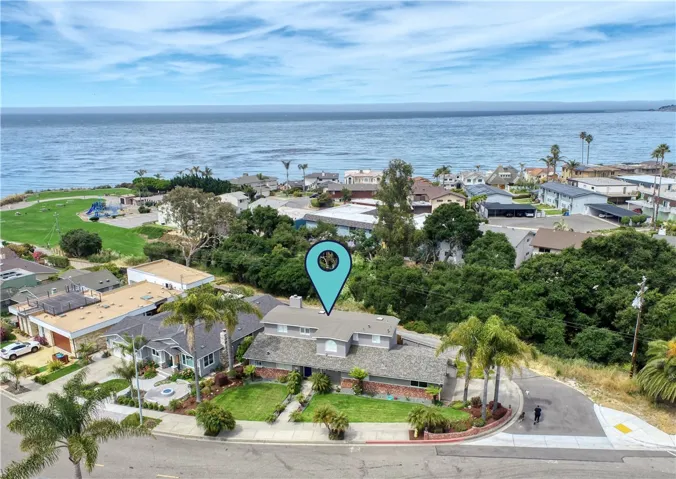110 Seacliff Drive, Pismo Beach, California 93449