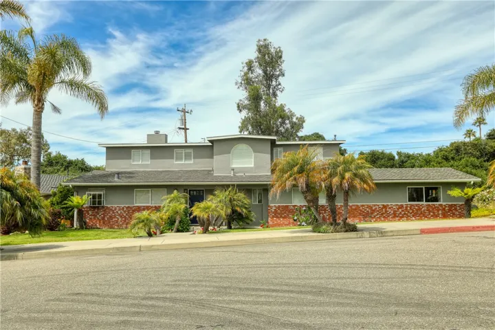110 Seacliff Drive, Pismo Beach, California 93449