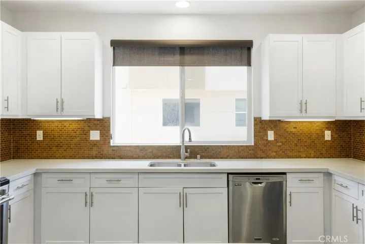 5742 Acacia Lane, Lakewood, California 90712
