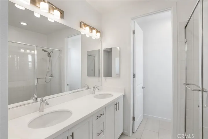 5742 Acacia Lane, Lakewood, California 90712