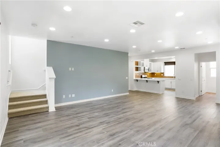 5742 Acacia Lane, Lakewood, California 90712
