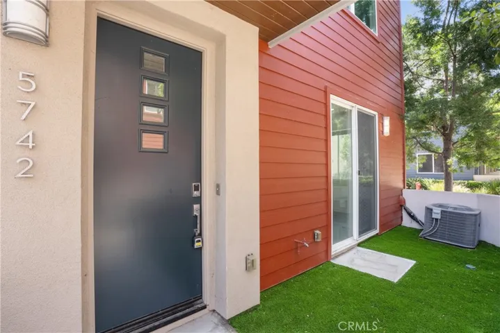 5742 Acacia Lane, Lakewood, California 90712