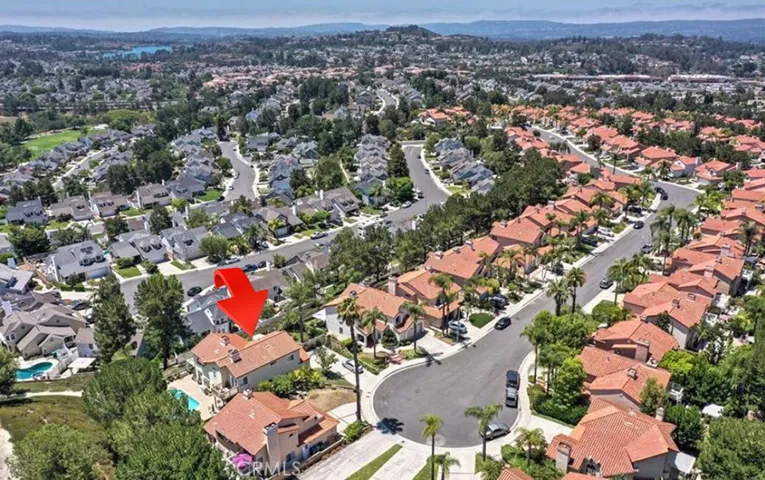 Aerial view of the location at the end of the cul de sac