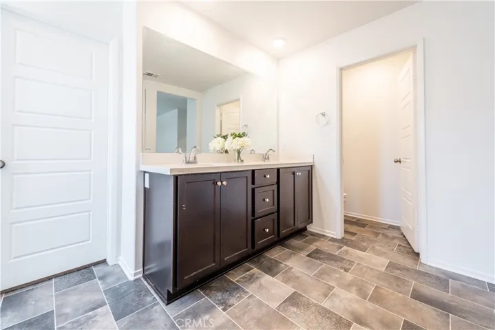 32969 Middlegate Place, Lake Elsinore, California 92530