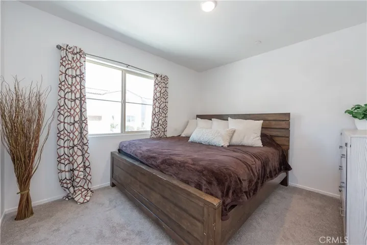 32969 Middlegate Place, Lake Elsinore, California 92530