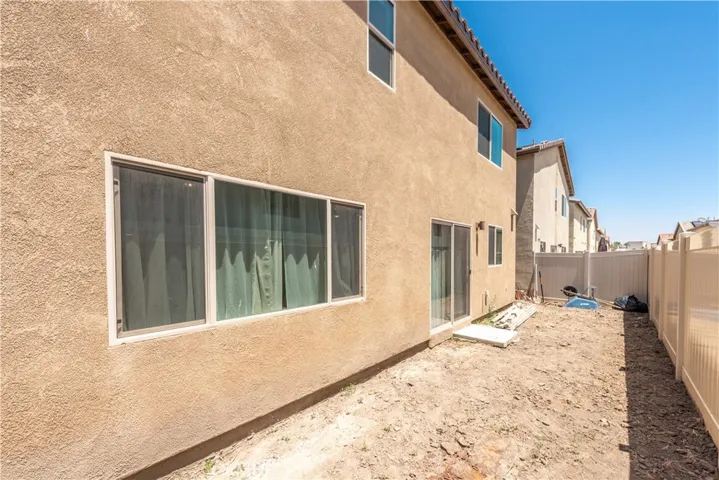 32969 Middlegate Place, Lake Elsinore, California 92530