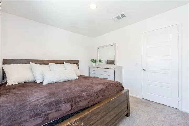 32969 Middlegate Place, Lake Elsinore, California 92530