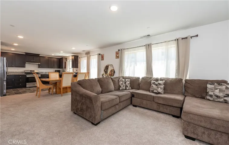 32969 Middlegate Place, Lake Elsinore, California 92530