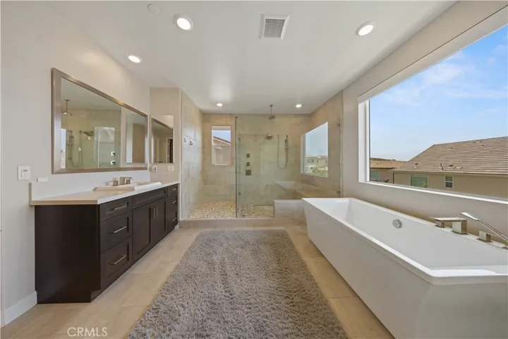 52 Harlow, Irvine, California 92618
