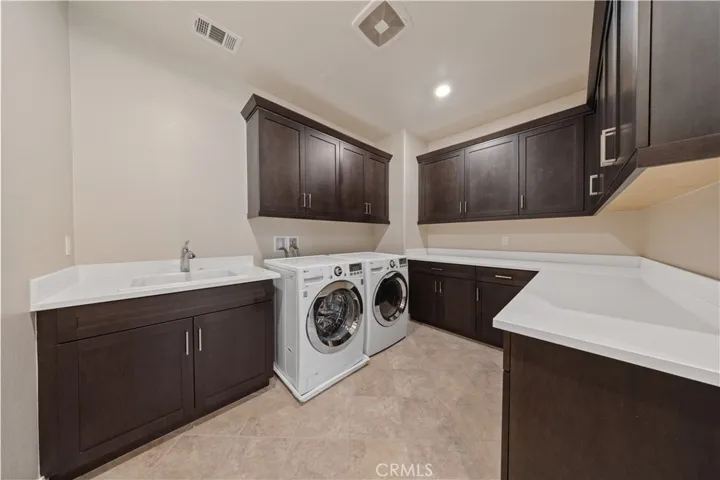 52 Harlow, Irvine, California 92618