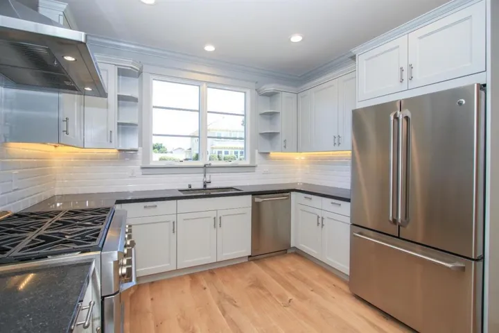 611 N San Mateo Drive, San Mateo, California 94401
