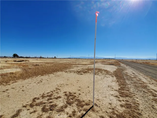 2 Ac Ave D12, Lancaster, California 93535