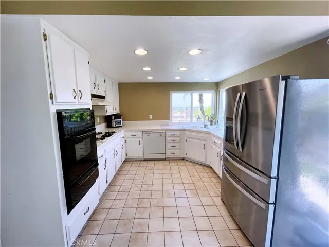 6681 E Smokewood Circle, Anaheim Hills, California 92807