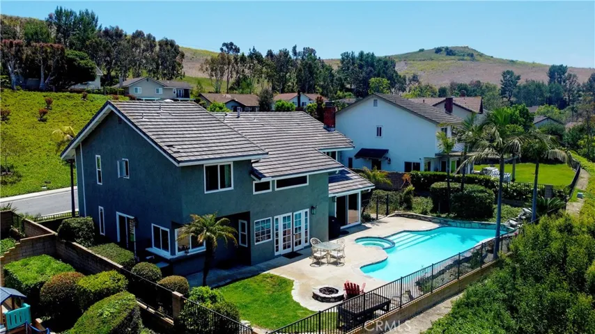6681 E Smokewood Circle, Anaheim Hills, California 92807