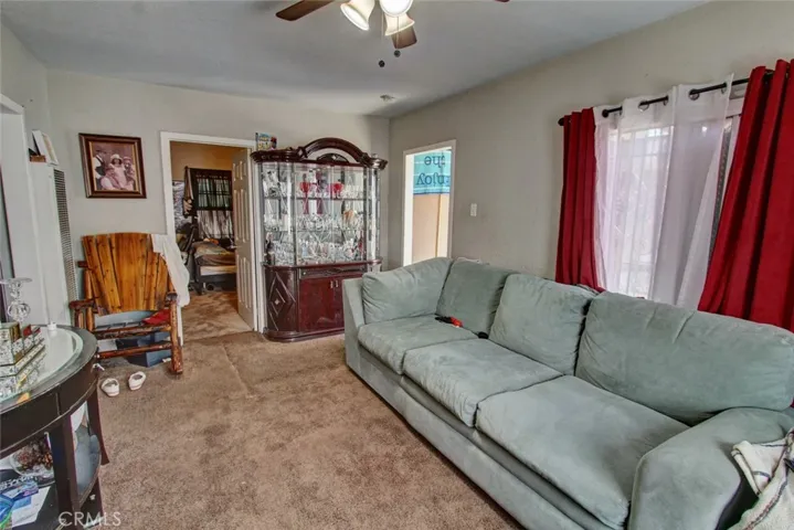 1622 W 84th Street, Los Angeles, California 90047