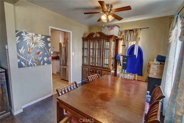 1622 W 84th Street, Los Angeles, California 90047