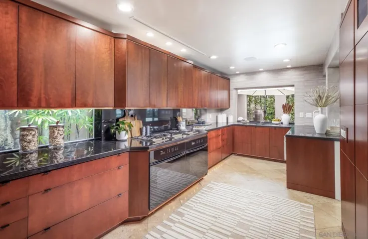 1677 Torrance St., San Diego, California 92103