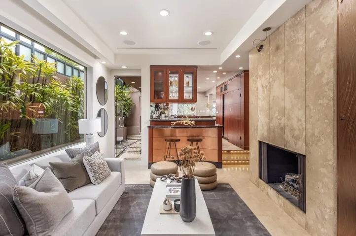 1677 Torrance St., San Diego, California 92103