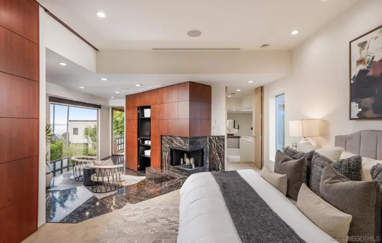 1677 Torrance St., San Diego, California 92103
