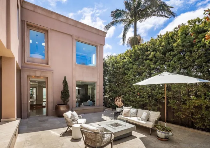 1677 Torrance St., San Diego, California 92103