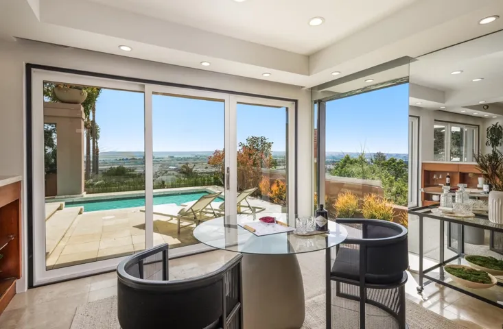 1677 Torrance St., San Diego, California 92103