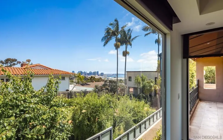 1677 Torrance St., San Diego, California 92103