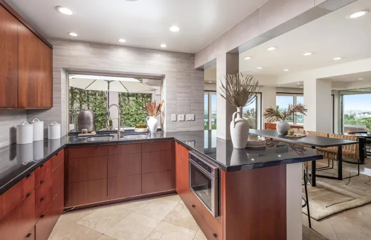 1677 Torrance St., San Diego, California 92103