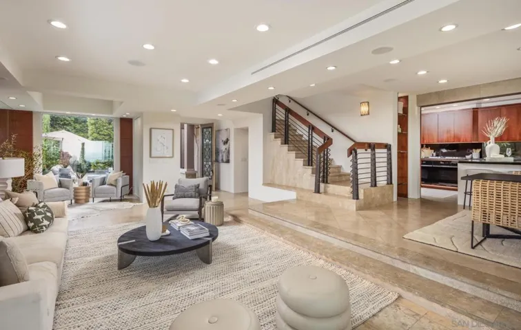 1677 Torrance St., San Diego, California 92103