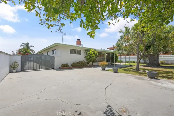 10261 Lesterford Avenue, Downey, California 90241