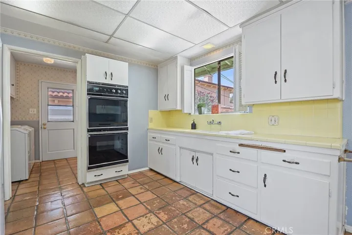 10261 Lesterford Avenue, Downey, California 90241
