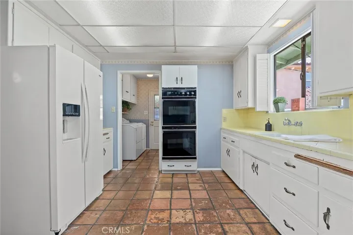 10261 Lesterford Avenue, Downey, California 90241