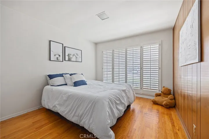 10261 Lesterford Avenue, Downey, California 90241