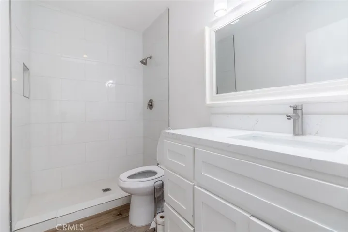 Guest Restroom